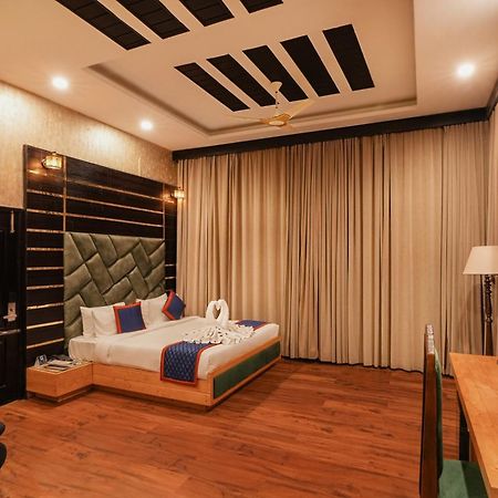 Zip By Spree Hotels Bella Heights Mcleodganj 达兰萨拉 外观 照片