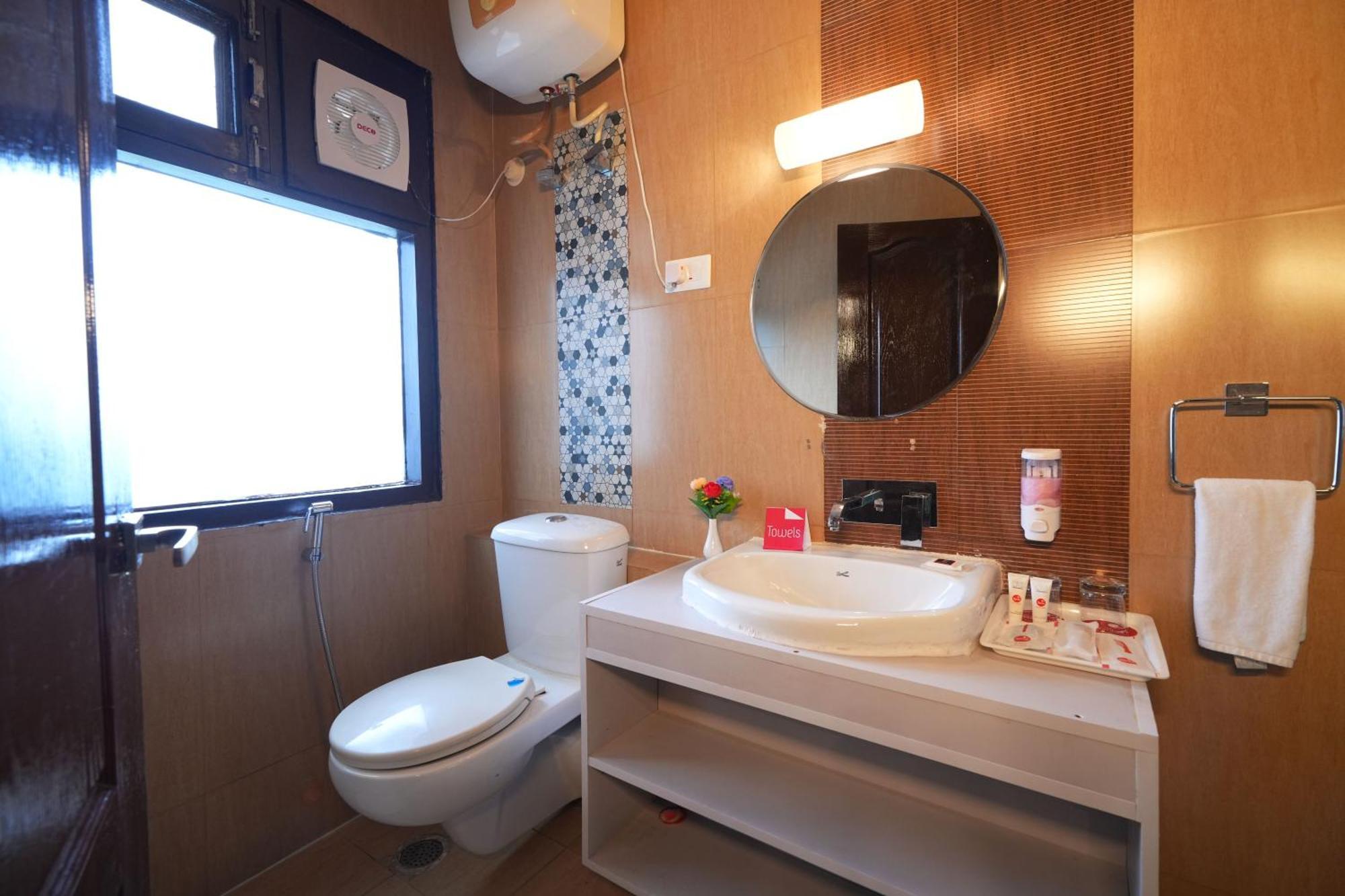 Zip By Spree Hotels Bella Heights Mcleodganj 达兰萨拉 外观 照片