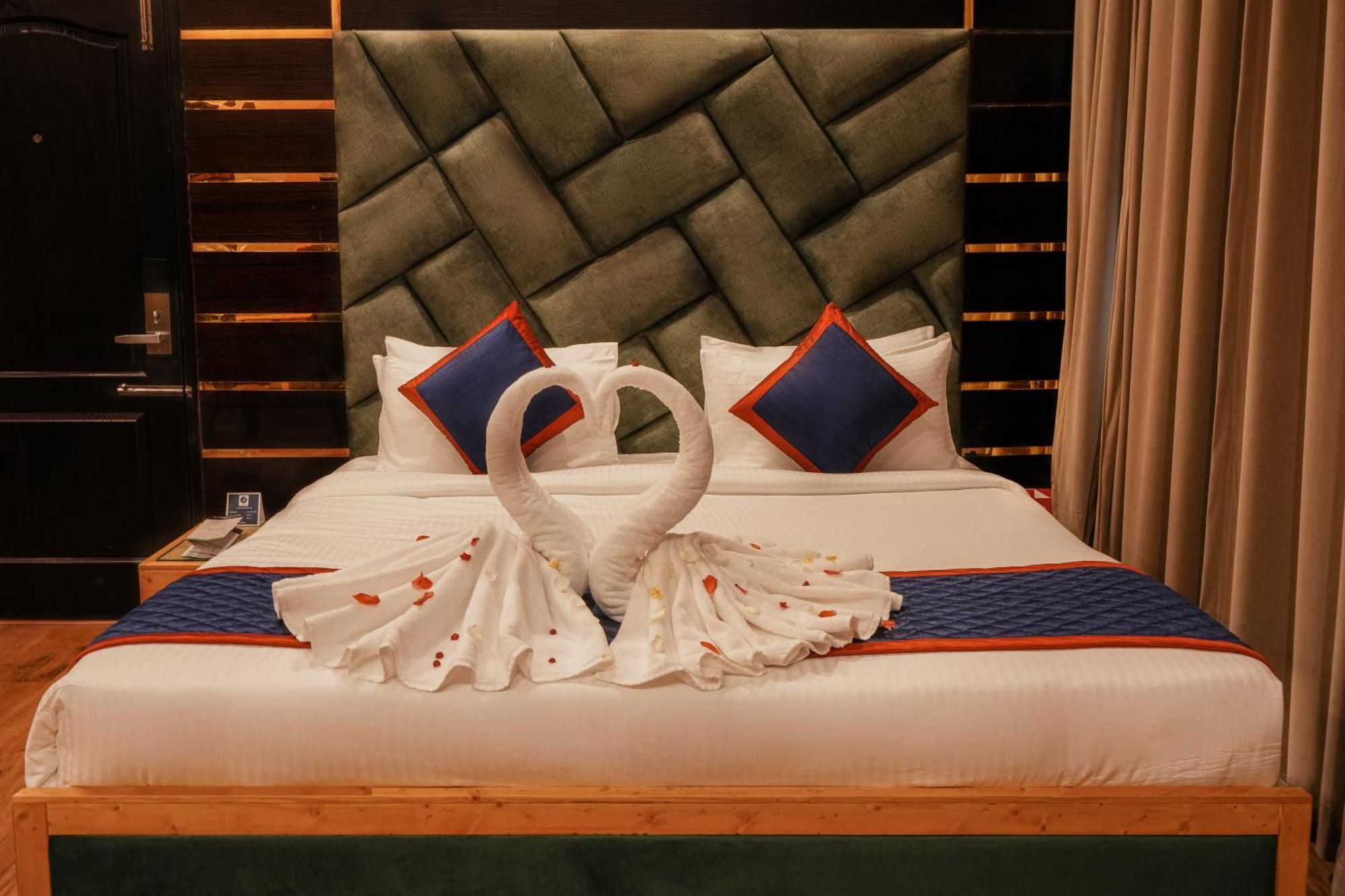 Zip By Spree Hotels Bella Heights Mcleodganj 达兰萨拉 外观 照片